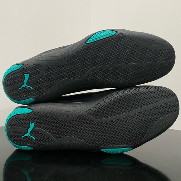 Puma x Mercedes AMG size 9 shoes - Picture 4 of 5